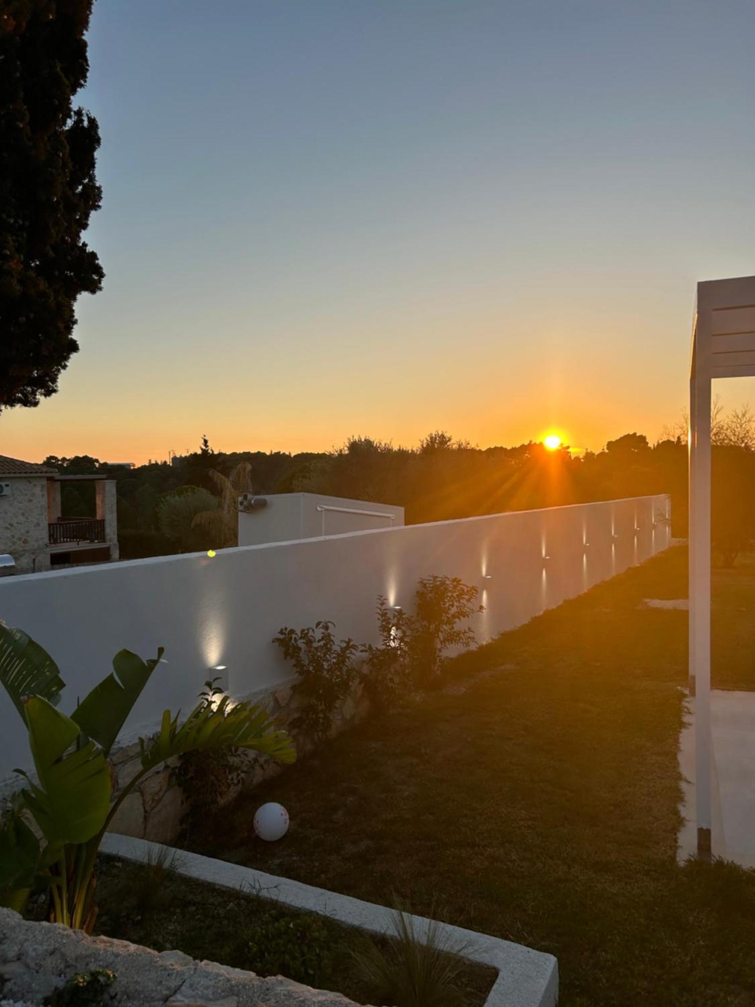 Luz Blanca Villa Agios Leon Eksteriør bilde